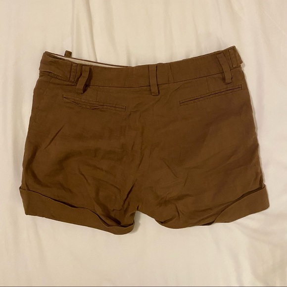 Chloe Linen shorts (Deer) - Picture 2 of 4